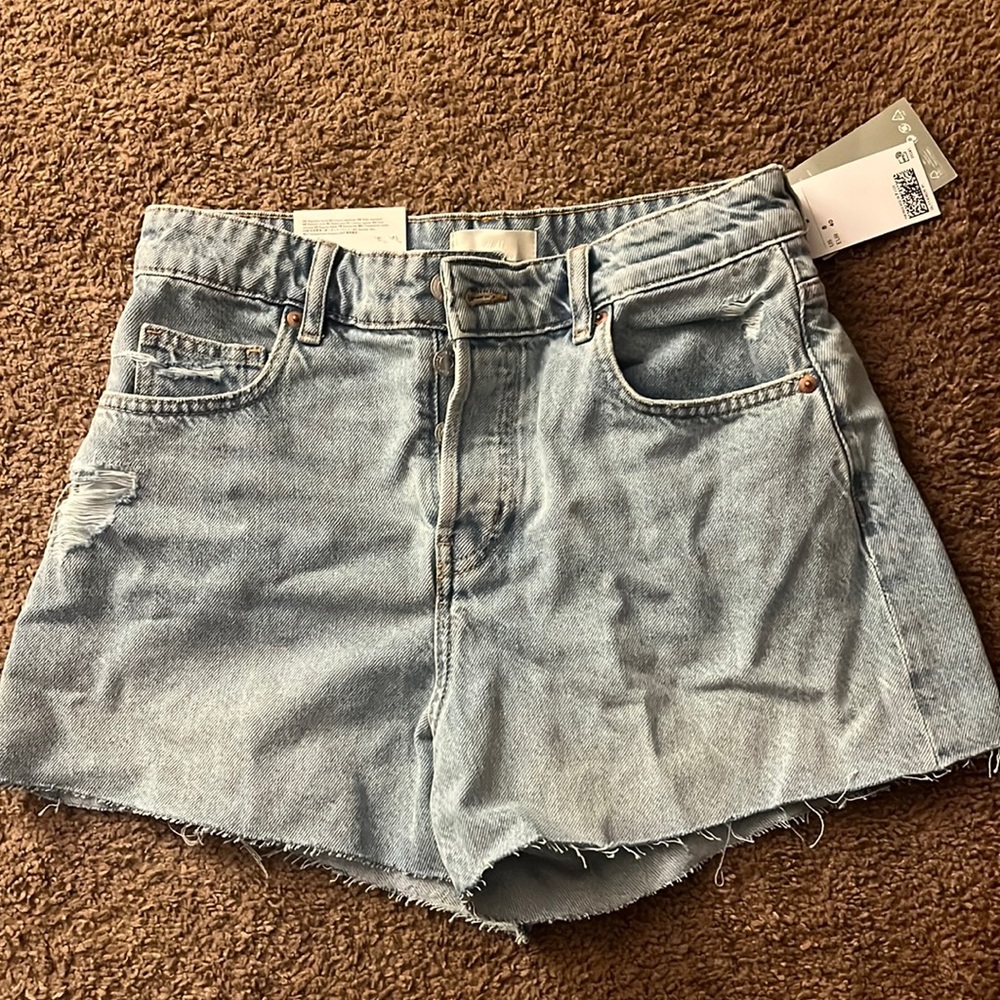 H and m jean shorts